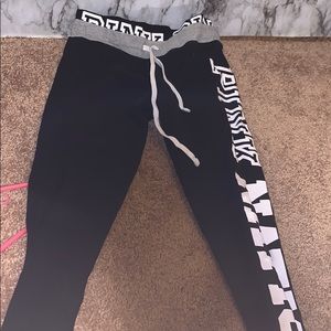 Victoria’s Secret pink leggings